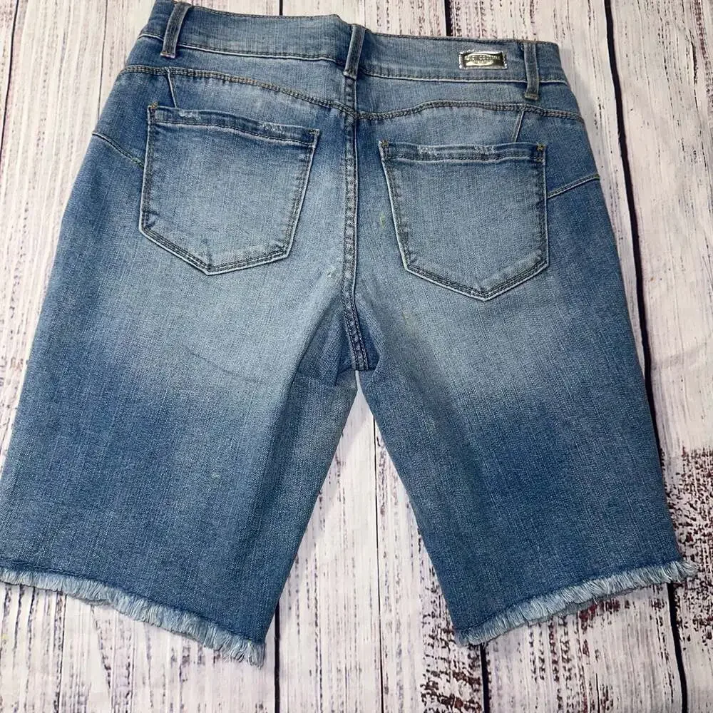 Juicy Couture Women's Distressed Raw Hem Bermuda Denim jorts-4